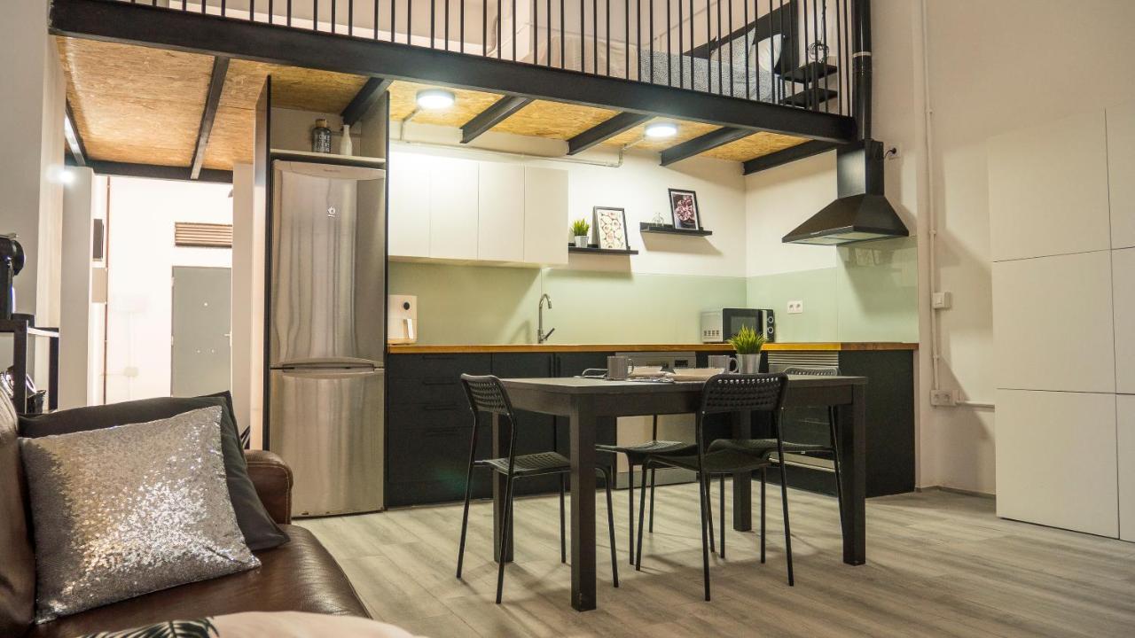 Amplio Apartamento Con Bicicletas Apartment Валенсия Екстериор снимка
