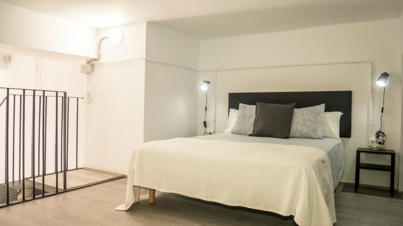 Amplio Apartamento Con Bicicletas Apartment Валенсия Екстериор снимка